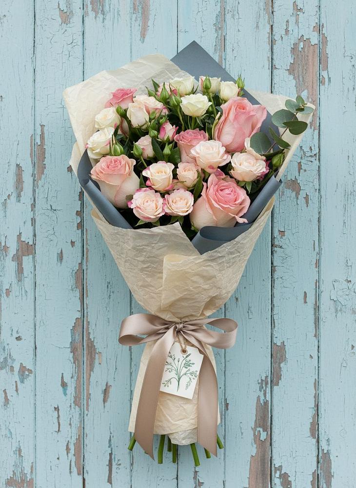 Букет цветов из: Розы в Огаревка