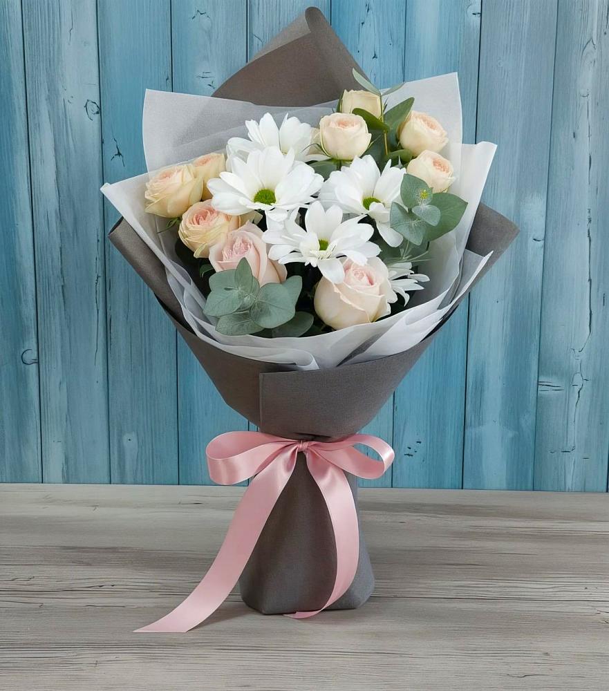 Букет цветов из: Хризантемы и Розы в Огаревка