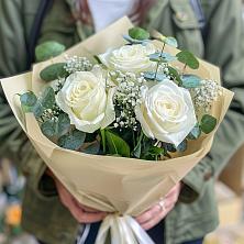 Букет цветов из:  Розы в Огаревка