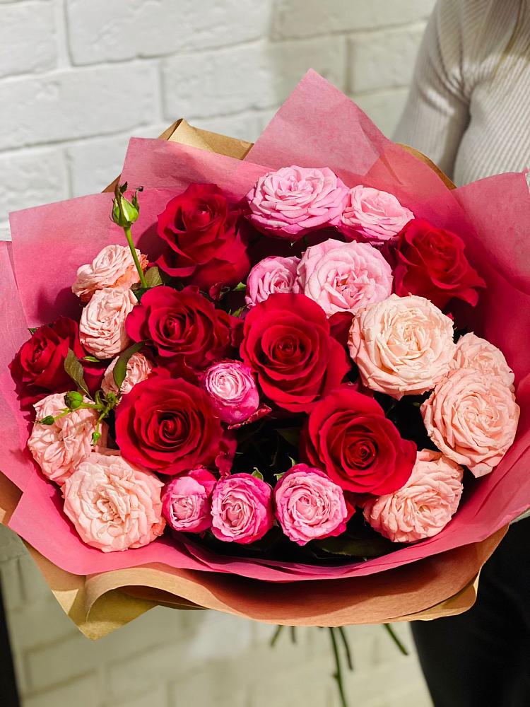 Букет цветов из: Розы в Огаревка