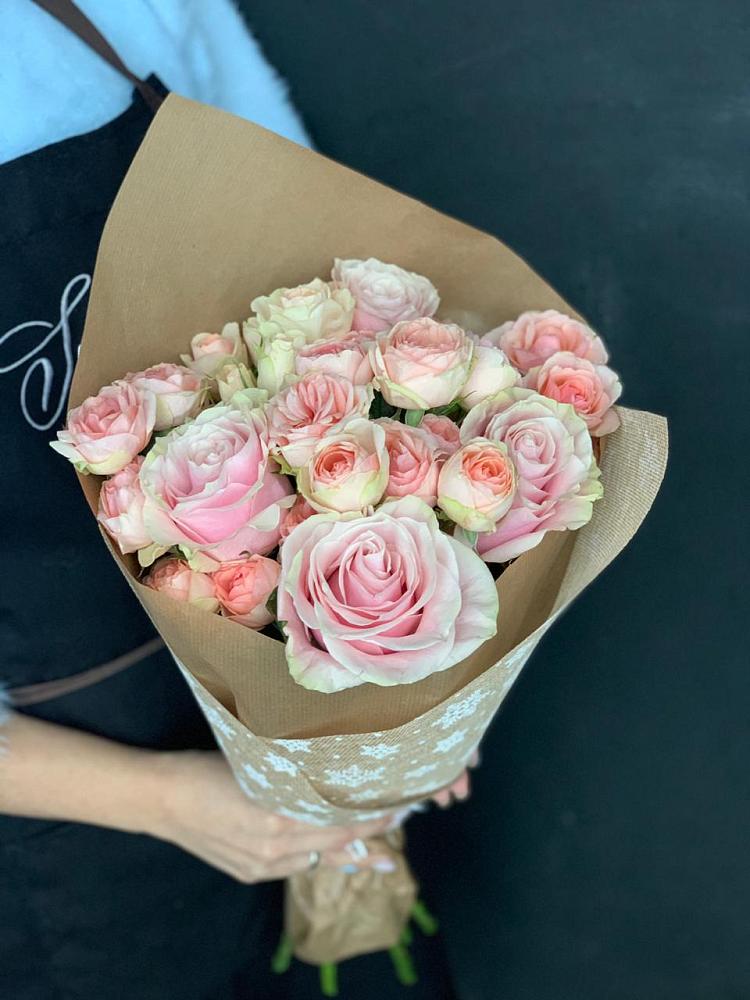 Букет цветов из: Хризантемы и Розы в Огаревка