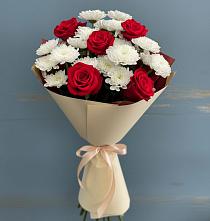 Букет цветов из:  Розы и Хризантемы в Огаревка