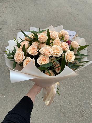 Букет Кремовые розы Латте в Огаревка