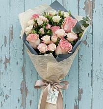 Букет цветов из:  Розы #REPLACE_PRED# Огаревка