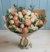 Букет цветов из:  Альстромерии и Розы в Огаревка