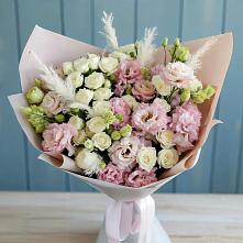Букет цветов из:  Альстромерии и Розы в Огаревка